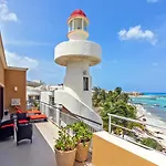 Faro Condos Ocean Front PH Surf 408
